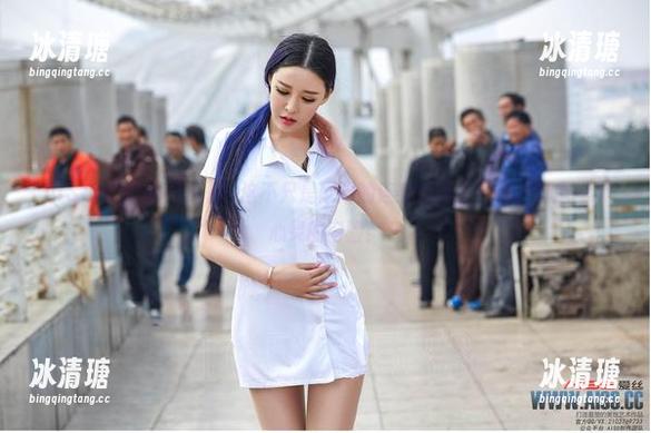 AISS爱丝(黄金版) - 这不只是欣阳的连身袜美图下载，这是一次心灵的考验！