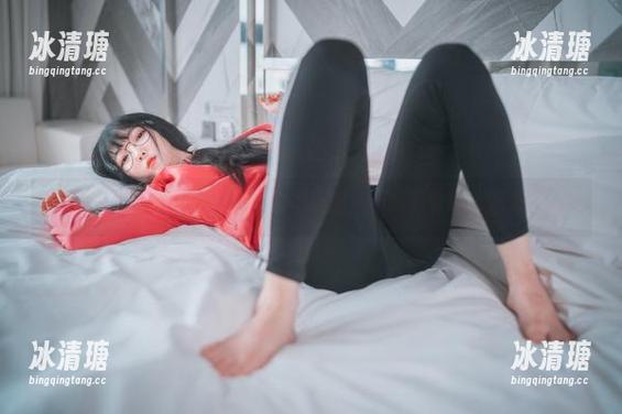 Aram(아람)的定制美足，作品一出，不知不觉我也想来一双。