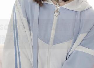 哇，Asagiriai的连衣裙新图集，真想问问她裙子里藏了多少个搭配的小秘诀！