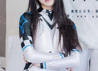 BoBoSocks袜啵啵 – 关注小甜豆的“小脚丫”，原图平底鞋随性，图册却越看越让人意外。