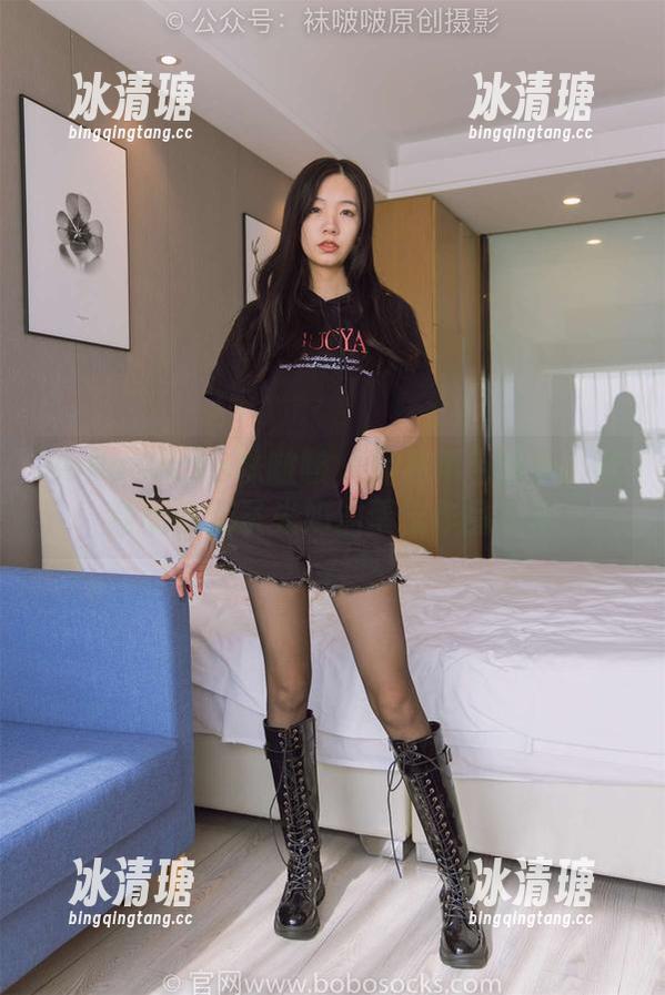 BoBoSocks袜啵啵-甜甜圈 BoBoSocks袜啵啵 - 经典角色重现:甜甜圈的无圣光奶油蛋糕作品花絮
