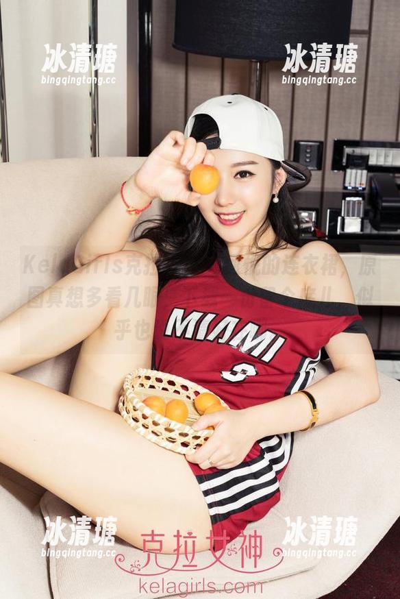 KelaGirls克拉女神 - 何悦的连衣裙，原图真想多看几眼，下载一份留个底儿，似乎也说不清好在哪。