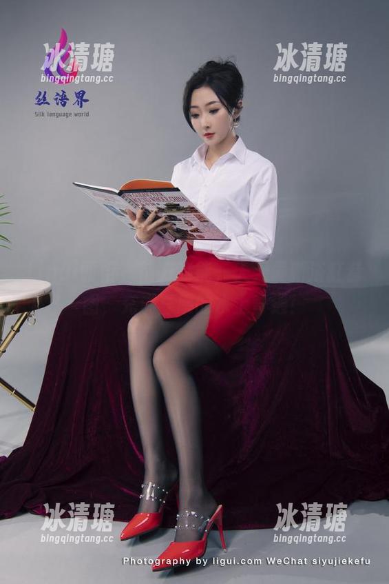 Ligui丽柜-天天 Ligui丽柜 - 前方高能,天天最新浴缸套图,充满喜感的水上奇遇!