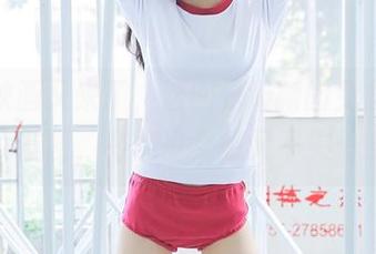 喵糖映画又来了，这回是最新的兔女郎美少女套图，有点少女感又不失俏皮！