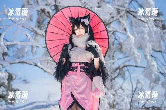 Neko薇薇 Neko薇薇信浓礼服在线图片,悄悄地说,这个角度真工整