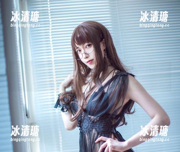 执着于Sakiiii翎柒的吾妻，最新图库不要让我失望啊！