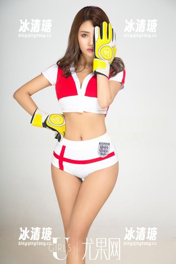 UGirls尤果网-景思晴 UGirls尤果网 - 景思晴带来全新牛仔裤写真,裤子有个多少斤的自信呢?