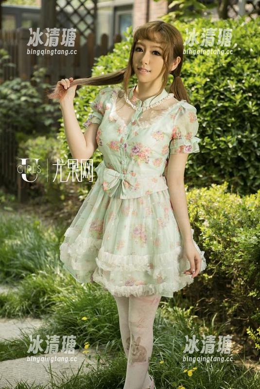UGirls尤果网-王瑞儿 UGirls尤果网 - 在光与影的游戏中找到真实:王瑞儿自拍原图畅谈