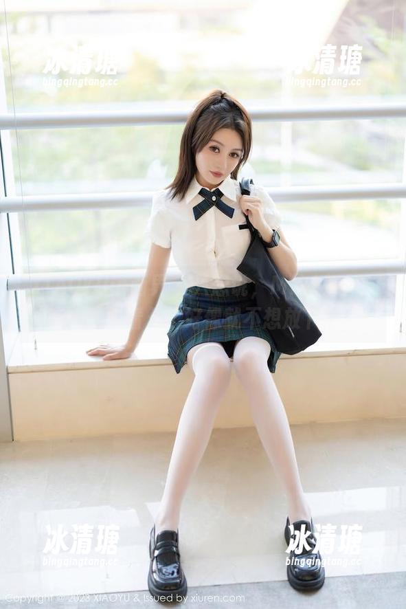 XIAOYU语画界-Miki兔 XIAOYU语画界 - 只想说,Miki兔女友高清图包看久了好像就不想放下了。