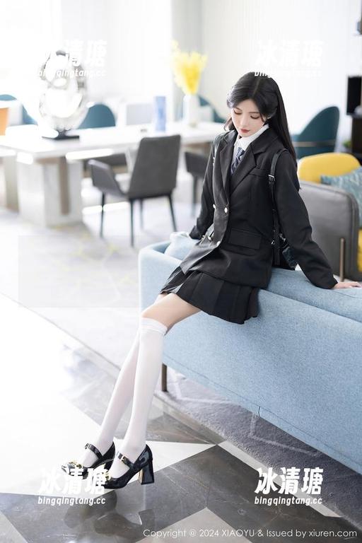XIAOYU语画界-杨紫嫣Cynthia XIAOYU语画界 - 最新图集里,杨紫嫣Cynthia如何在浴室里搞些小动作?
