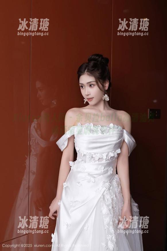 Xiuren秀人网-余贝拉bella Xiuren秀人网 - 余贝拉bella高清油亮,谁还需要调亮软件?