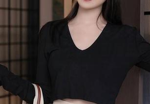 Xiuren秀人网 – 我在千夜未来的私房里探险，原图拍得真不错，厨房里是不是藏了啥？