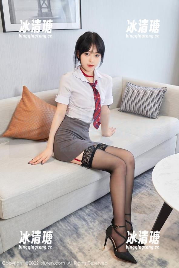 Xiuren秀人网-娜露Selena Xiuren秀人网 - 听说娜露Selena的双人私拍又来了,图片中的气氛说不上来,就是不想离开。