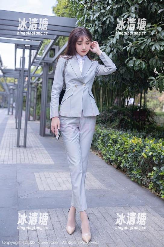 Xiuren秀人网-玥儿玥er Xiuren秀人网 - 玥儿玥er的吊带写真合集,谁说简单的吊带不吸睛?