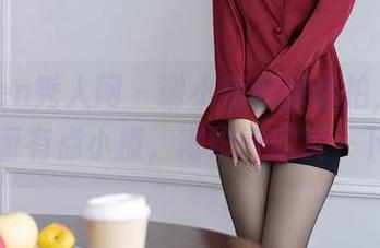 Xiuren秀人网 – 谢小蒽和服私拍，这画面有点小撩，得好好欣赏一下