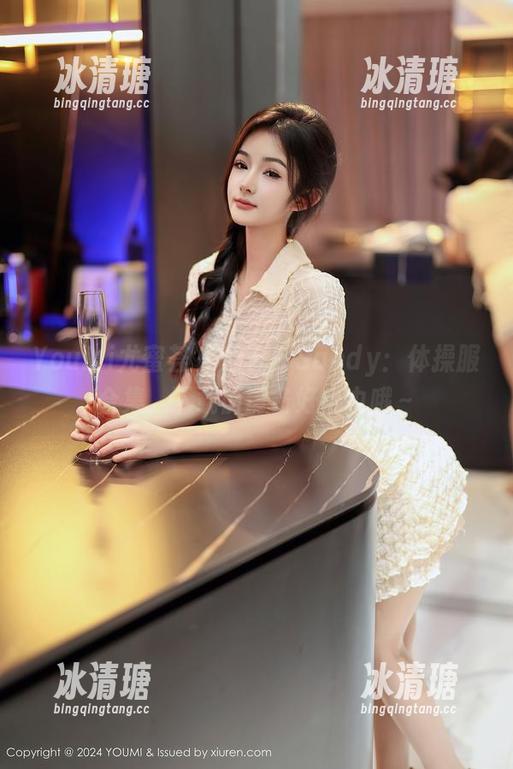 YouMi尤蜜荟-周于希Sandy YouMi尤蜜荟 - 周于希Sandy:体操服合集,下载前请备好纸巾哦~