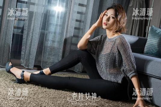克拉女神 - 看！宋智珍的婚纱高清写真集，美得让人想……说点什么？