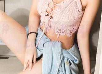 克拉女神 – 春心不老，秋意涨潮：进入颖儿的图库秒入戏