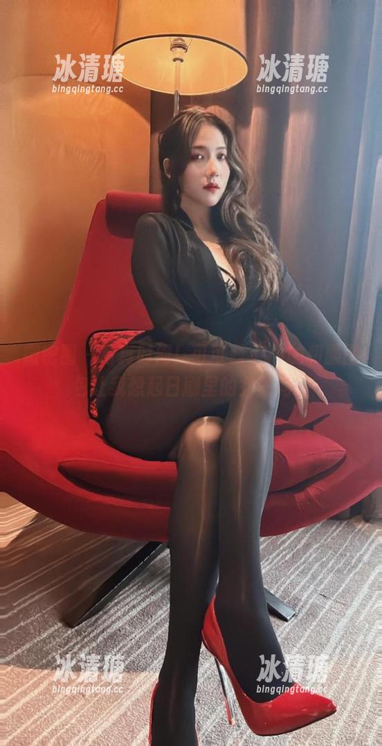 可可西yyy 微密圈 - 写真时间!可可西yyy的和服图包让我想起日剧里的女主角。