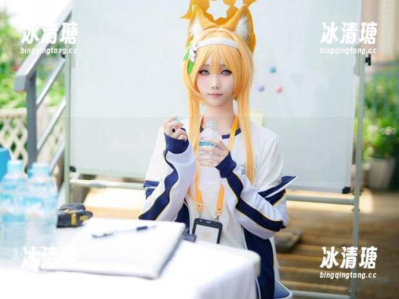嫣嫣子 好奇嫣嫣子在“GameOver”后的眼睛,原图与图册深度对比......