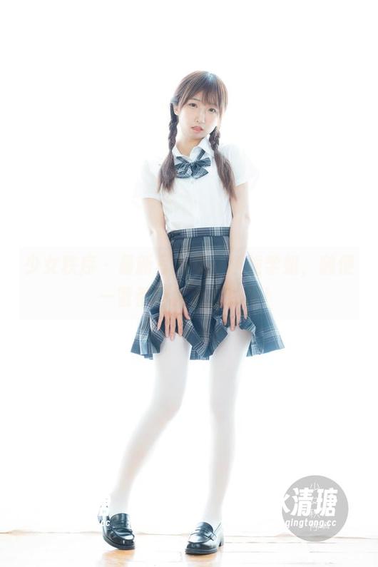 少女秩序 - 最新写真集：乐栀学姐，随便一瞥都让人心乱如麻！