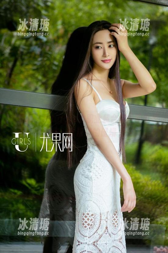 尤果网-Maggie 尤果网 - Maggie的职业装合集:安全感与一丝叛逆的碰撞