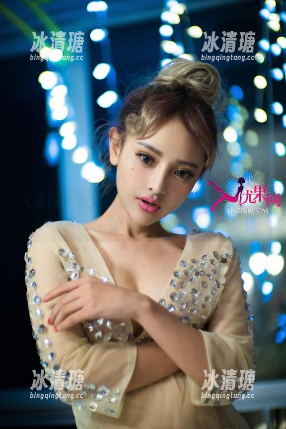 尤果网-温鈊怡 尤果网 - 妹妹图集,温鈊怡的另一面,真的有点惊喜