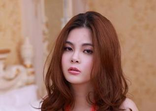 尤物馆 – 孟狐狸FoxYini棉袜合集，不是你的传统秀场。