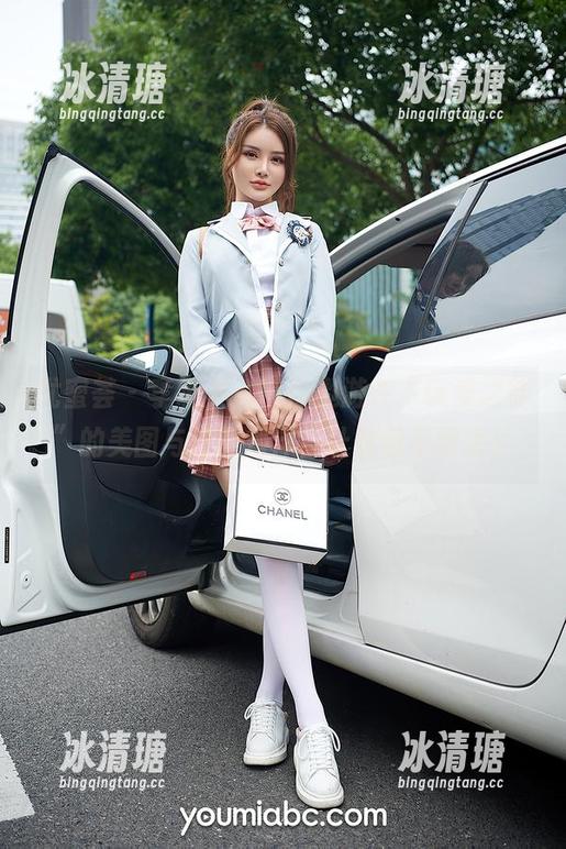 尤蜜荟-李承美 尤蜜荟 - 李承美,带你遨游在“玩爱之徒”的美图与资源海洋,让你目不暇接!