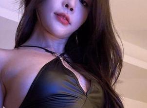 微密圈 – 白衬衫套图：徐莉芝Booty说了算，谁能拒绝