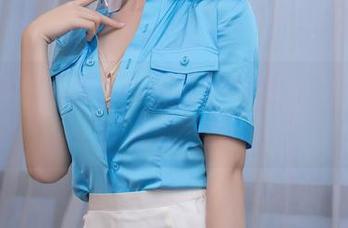 呃，是抖娘利世校园的福利图集吗？又一次流连于此…