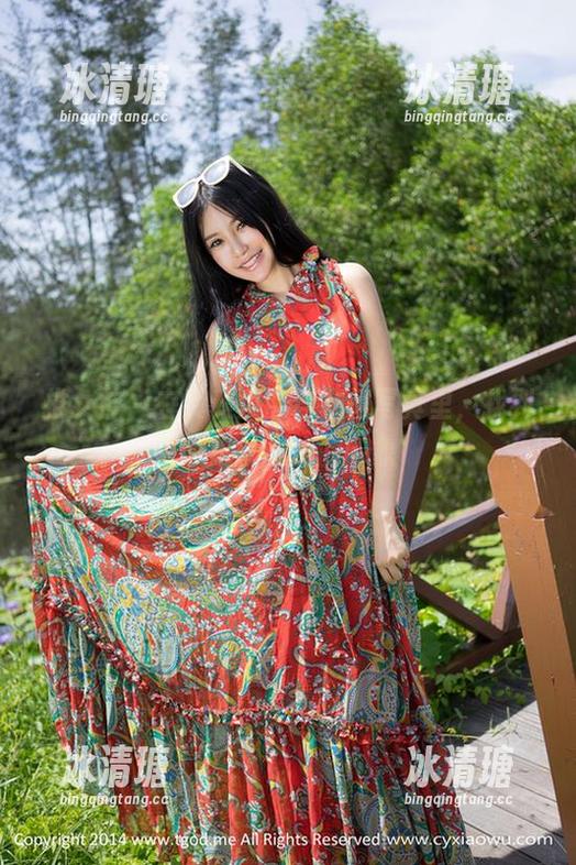 推女神-莫雅淇 推女神 - 在莫雅淇的连衣裙写真里,找到了‘难以忘却的印象’