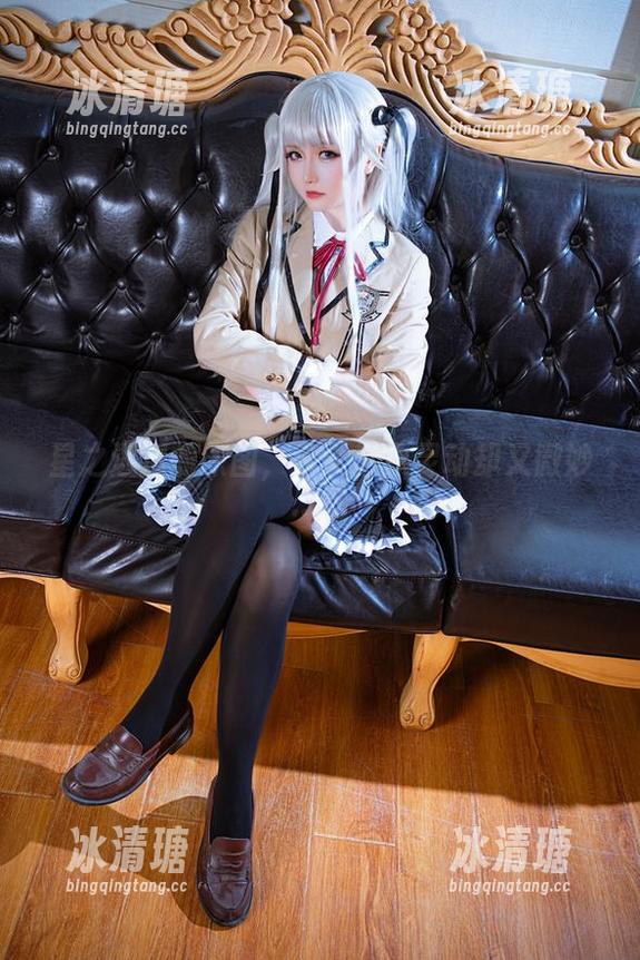 星之迟迟 星之迟迟的原图,少女形象灵动却又微妙……