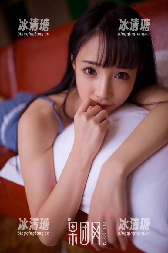 果团网-周妍希 果团网 - 私拍图集倒了!周妍希的这姐姐形象也是拼了,情绪真让人捉摸不透。