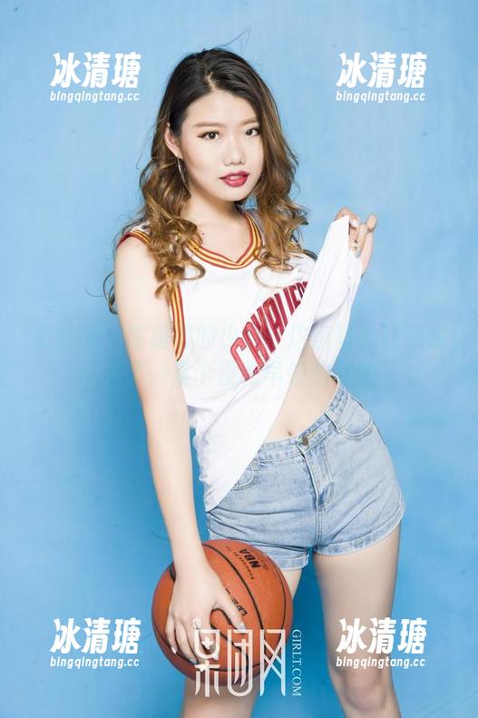 果团网-陈雅漫 果团网 - 陈雅漫的少女:这组写真让我想到了…某个没吃早饭的早餐
