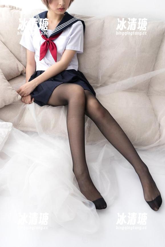 森萝财团-乃乃子 森萝财团 - 最新黑丝写真,如果不分享乃乃子的这组作品,我的良心会痛!