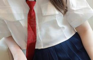 模范学院 – 写真全靠天成，星萌与奶牛的默契福利！