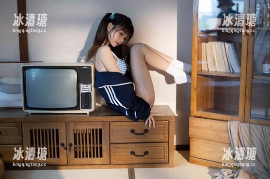 无圣光写真大赛：与河豚抚子共赴温泉的美好时光