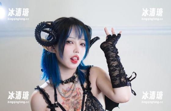 狐洛洛子 在线看“狐洛洛子奶牛”,谁说奶牛不能突破次元壁?