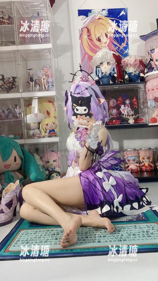 白栎Shirly 白栎Shirly的私拍:云朵都想搭上这碧蓝航线,图片里的气氛,就我觉得好奇?