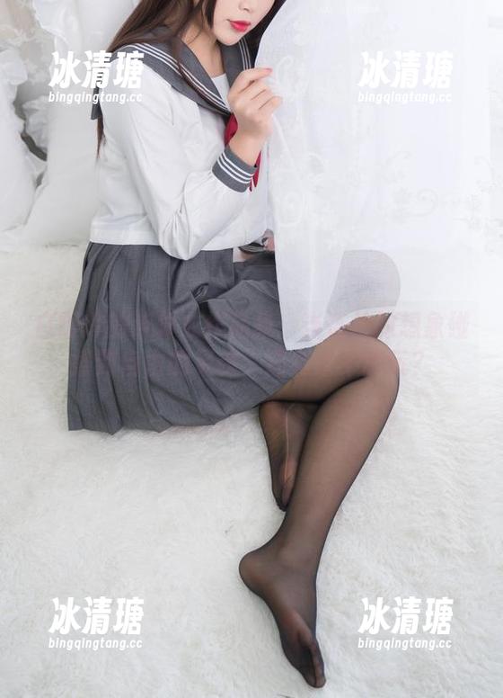 白烨烨的连体衣作品集：当连体的想象碰撞到自由的灵魂，还有啥不能玩？