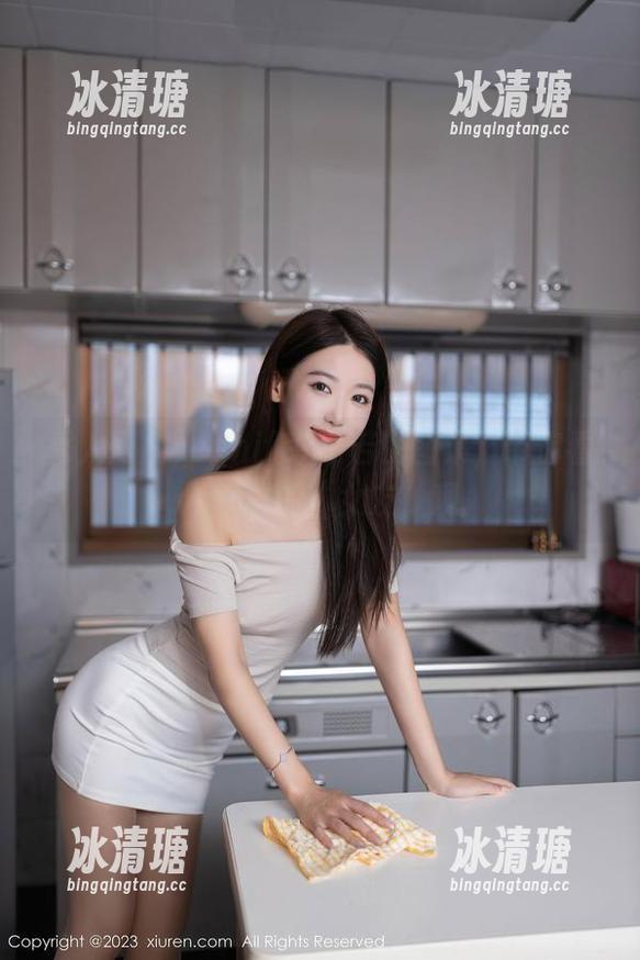 秀人网-Jennifer小若 秀人网 - Jennifer小若的图集,带你看不一样的“女友”观