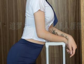 秀人网 – 追梦九千柒柒：新人模特的免费写真志