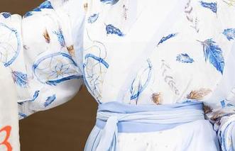 秀人网 – 恒久不衰的学姐魅力：奶瓶子的写真壁纸收集