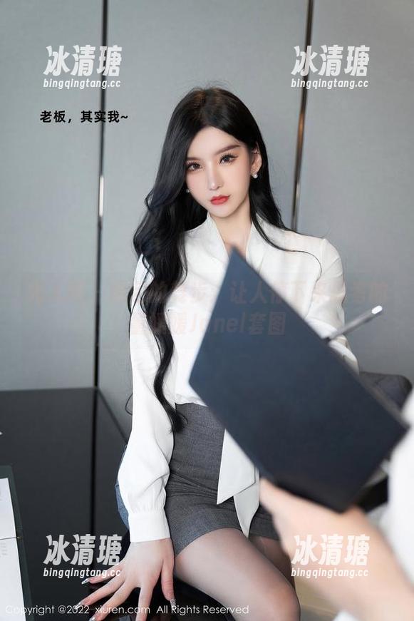 秀人网-董媛媛Janel 秀人网 - 黑色的舞步:让人停下来思考的董媛媛Janel套图