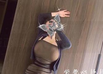 微密圈 – 紫色哒豚豚早期美拍视频合集，反正我就是想看她的全套作品！