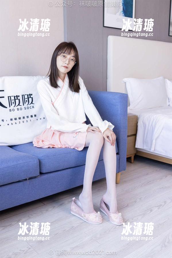 袜啵啵-熊熊 袜啵啵 - 下载之前先想想:熊熊穿婚纱会成什么样?网盘静静等问!