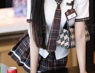 语画界 – 爱你的小白裙！徐莉芝在线免费下载，穿上试试吧！