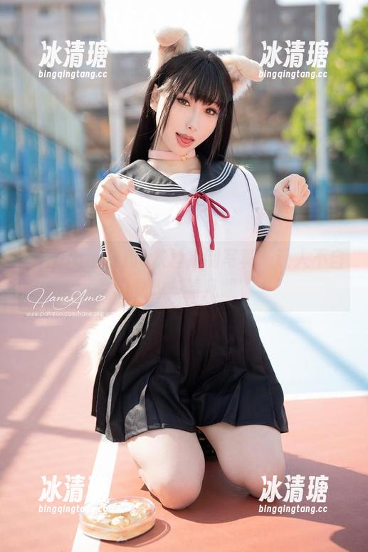 雨波HaneAme 雨波HaneAme灰丝定制写真,让人不自觉想多看几眼