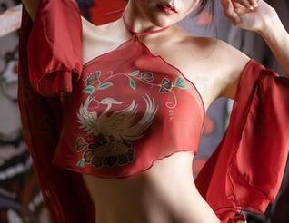 这件紫色外套好风骚，香草喵露露的杨枝甘露令人心醉，下载就能相约！